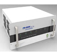 FS-3000分布式光纖應(yīng)變|溫度解調(diào)儀(BOTDA)是一款基于布里淵散射和光時(shí)域散射原理而研發(fā)的分布式監(jiān)測(cè)主機(jī)，分布式光纖應(yīng)變監(jiān)測(cè)儀為雙端測(cè)量模式，具有信噪比高，測(cè)量精度高，空間分辨率高、操作簡(jiǎn)便、界面友好、性能穩(wěn)定等優(yōu)點(diǎn)，可應(yīng)用于長(zhǎng)距離的分布式應(yīng)變、溫度的實(shí)時(shí)在線(xiàn)監(jiān)測(cè)，石油天然氣管線(xiàn)、油井等泄漏溫度監(jiān)測(cè)等，所以也是長(zhǎng)距離分布式光纖管道泄漏監(jiān)測(cè)系統(tǒng)?解決方案之一。